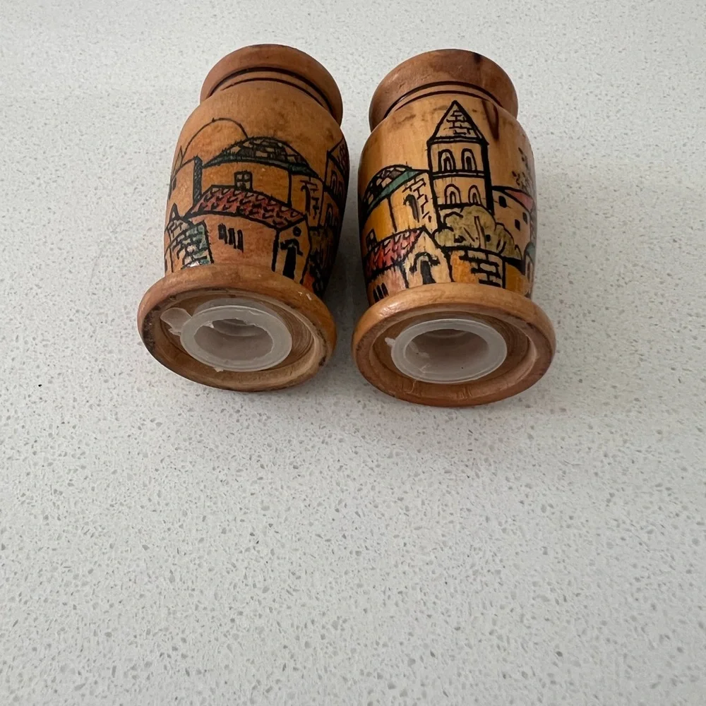 Vintage Wood Hand‎ painted Salt & Pepper Shakers With Stoppers